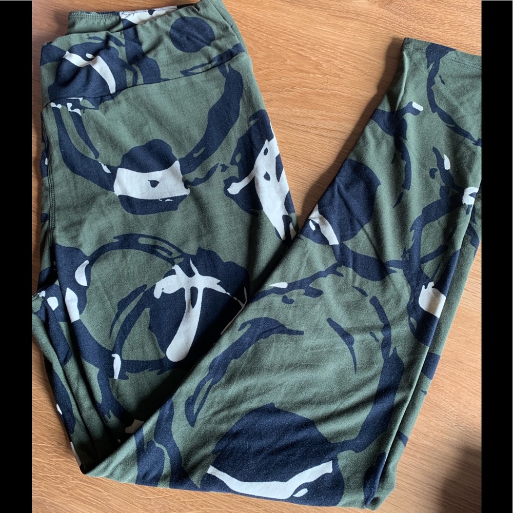 NWOT Lularoe TC leggings